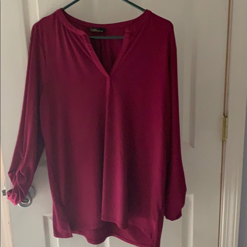 Medium fuscia blouse